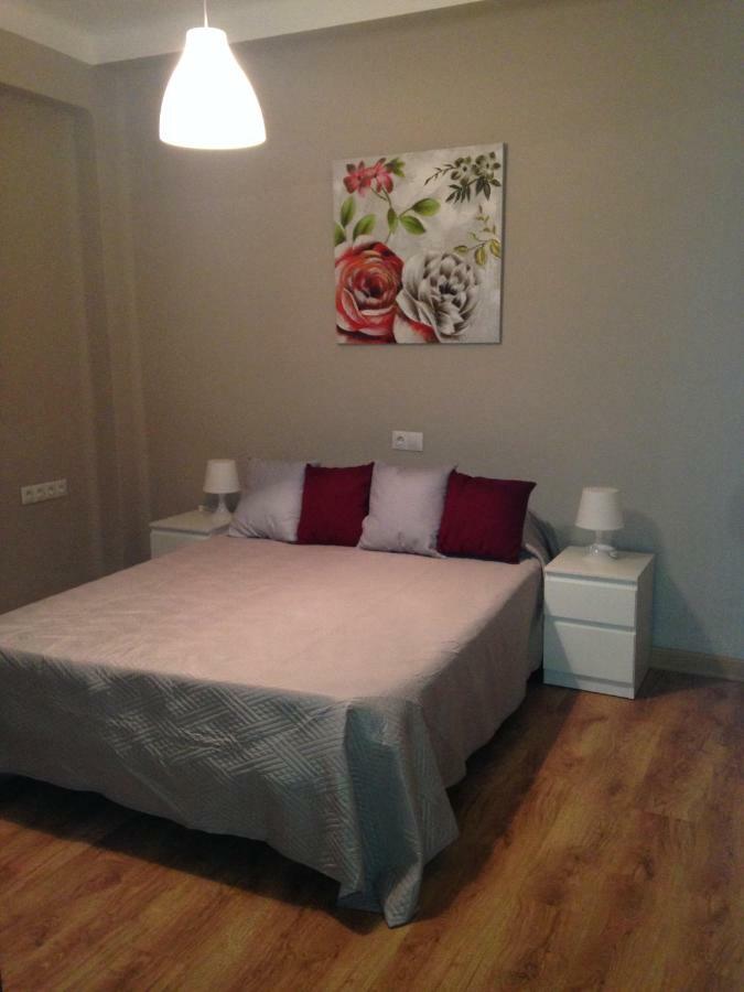 Pension Yna Holiday Málaga Dış mekan fotoğraf